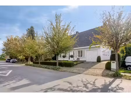 huis te koop in mol met 4 slaapkamers