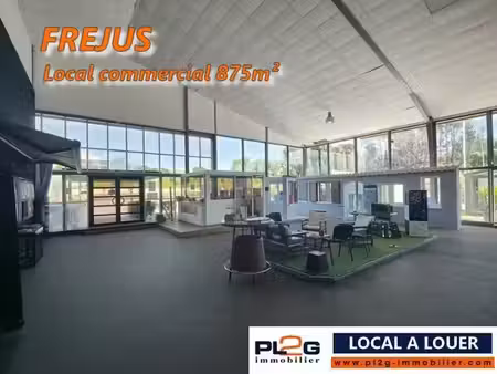 location locaux professionnels 0 pièces 600 m² à frejus (83600)  9 600 €