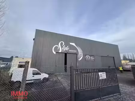 location locaux professionnels 1750 m² à gauchy (02430)  9 055 €