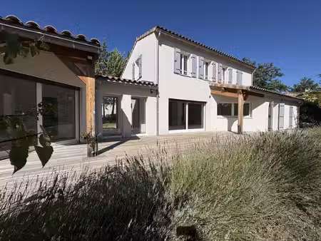 maison 5 pièces - 170 m²