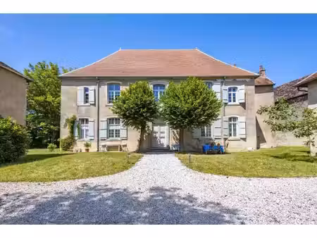 vente maison 10 pièces 335 m² cussey-sur-l’ognon (25870)