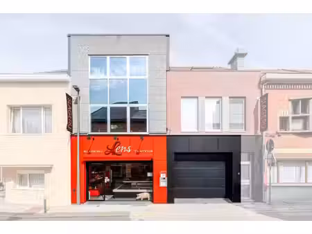 commercieel te koop in machelen met 3 slaapkamers