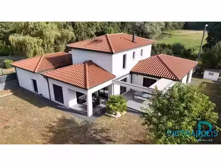 maison de luxe de 6 pièces en vente à châtillon-sur-chalaronne  auvergne-rhône-alpes