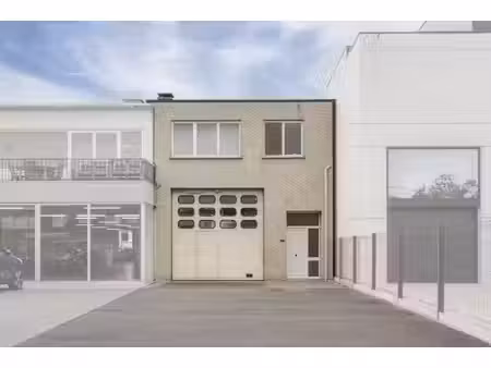 commercieel te koop in kuurne