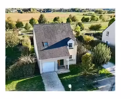vente maison 5 pièces 101 m² à notre-dame-d'oé (37390)  265 000 €