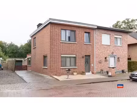huis te koop in borsbeek met 3 slaapkamers