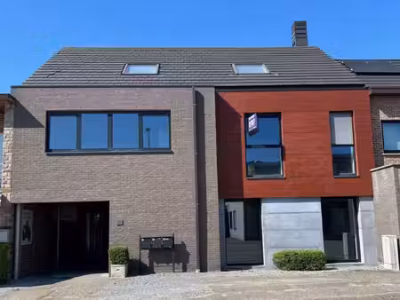duplex app te zelem met 1 slpk  terras  staanplaats