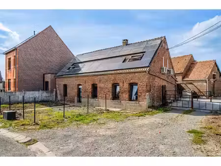huis te koop in aat met 6 slaapkamers