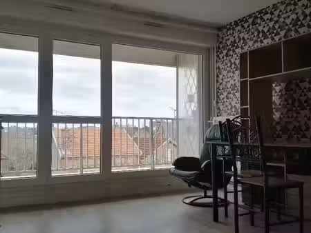 location appartement 1 pièce 28 m² à châlons-en-champagne (51000)
