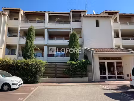 location appartement 3 pièces 65 m² à l’isle-sur-la-sorgue (84800)