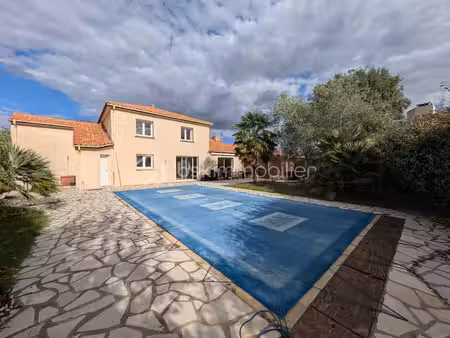 maison de 139 m² à saint-julien-de-concelles