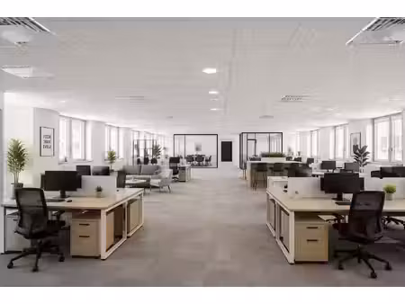 location local professionnel 2 712m²
