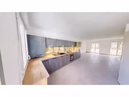 maison de prestige de 80 m2 en vente chênex  france