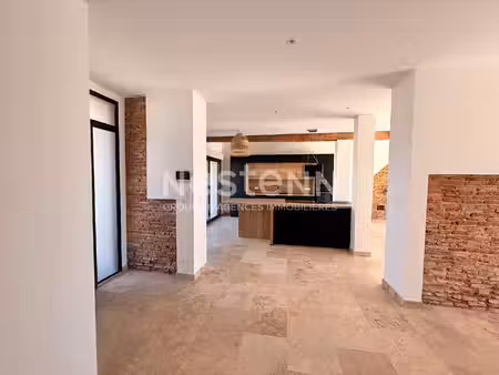entre quint fonsegrives et flourens maison de caractére t6 d'environ 170m² sur un terrain 