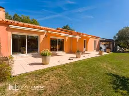 vente maison piscine à saint-jean-de-boiseau (44640) : à vendre piscine / 136m² saint-jean