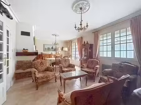 vente maison 6 pièces 160 m² à la rochelle (17000)  588 000 €