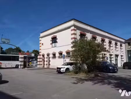 vente locaux professionnels à vannes (56000)  670 872 €