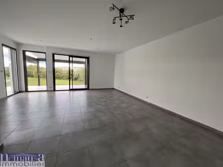 caveirac  villa de 2012  144 m2 sur parcelle de 700 m2