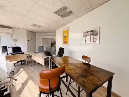 vente locaux professionnels 1 pièce 27 m² à nimes (30000)  66 000 €