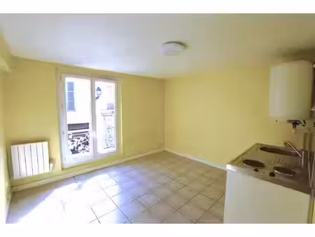 location appartement 1 pièce  18.18m²  pontoise