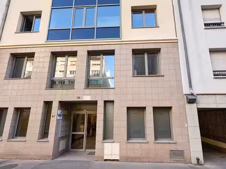 location bureaux 145m²