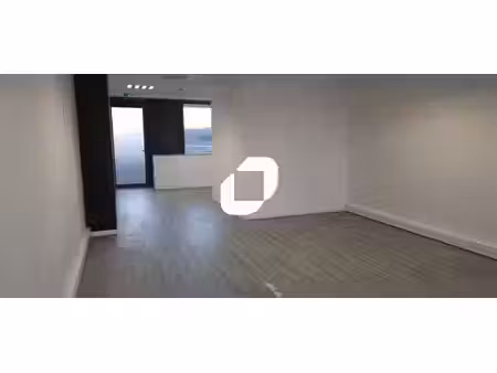 location bureaux chanteloup en brie 77600 50m²