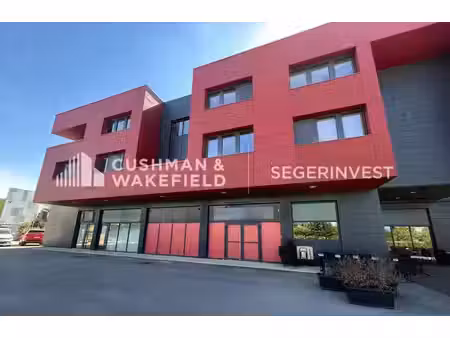 location bureaux 66m²