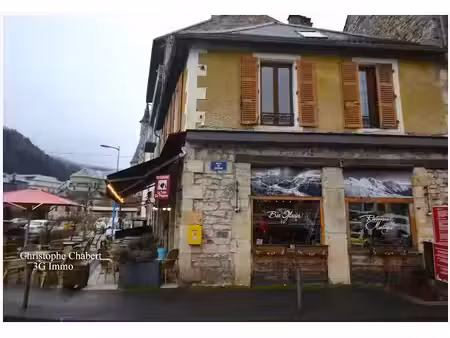 vente locaux professionnels 160 m² à la bourboule (63150)  216 800 €