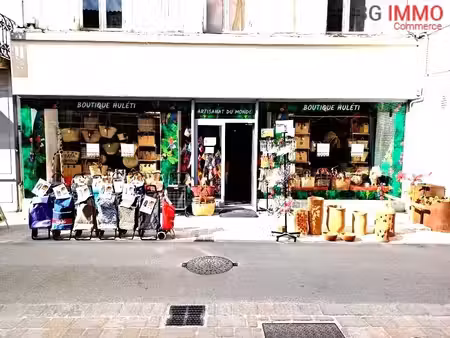 vente locaux professionnels 2 pièces 220 m² à saint-jean-d'angély (17400)  209 000 €