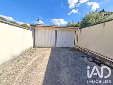 vente garage 50 m²