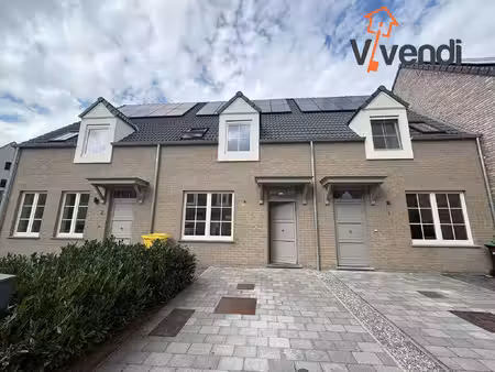 huis te huur in oud-turnhout met 4 slaapkamers