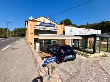 vente locaux professionnels 104 m² à grasse (06130)  370 000 €