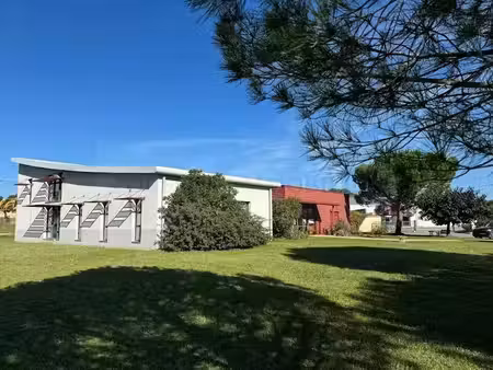 vente locaux professionnels 16 pièces 476 m² à condezaygues (47500)  590 000 €