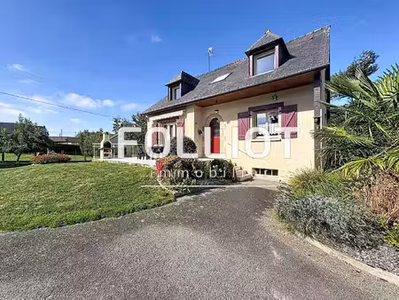 a vendre maison à fleurigné avec parcelle constructible
