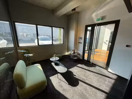 location bureaux rillieux-la-pape 69140 152m²