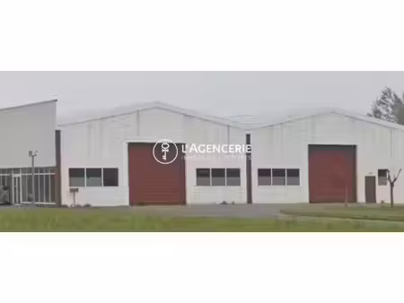 local commercial 300 m2 - a louer