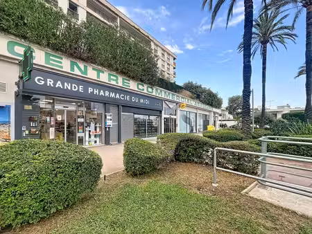 location commerce 32 m² à nice (06200)