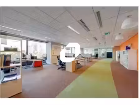 location bureaux montreuil 93100 391m² à 7041m²