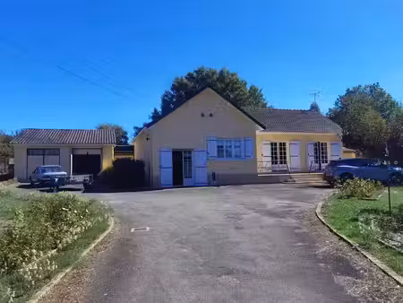 vente maison 5 pièces 113 m² à chasseneuil-sur-bonnieure (16260)  169 600 €
