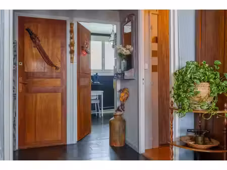 exclusivite appartement dernier etage avec ascenseur 69.64m2