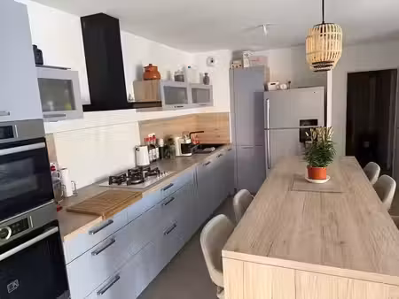 location appartement 1 pièce 9 m² à la verpillière (38290)