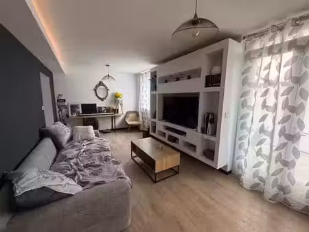 vente maison 4 pièces 87 m² à saint-leon-sur-l'isle (24110)  143 640 €