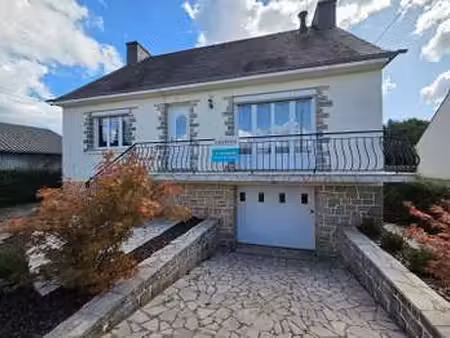 vente maison à scaër (29390) : à vendre / 106m² scaër