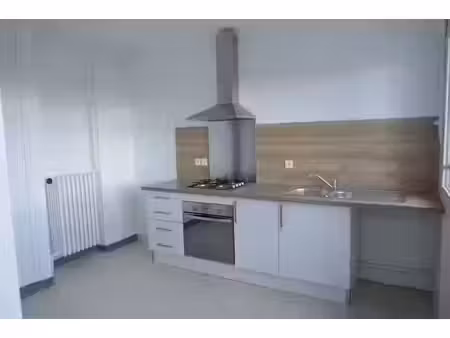 location appartement 4 pièces 85 m² à saint-nazaire (44600)
