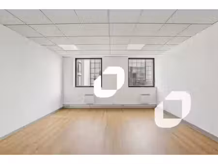 location bureaux 35m² à 535m²