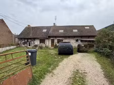 vente maison 7 pièces 197 m² à saint-germain-du-plain (71370)  225 000 €
