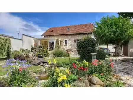 vente maison 5 pièces 80 m² à la croix-sur-ourcq (02210)  172 000 €