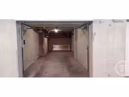 location parking à cran-gevrier (74960)  204 €