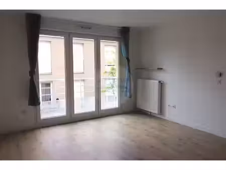a louer t2 à mennecy