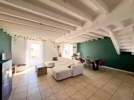 vente maison 5 pièces 152 m² à surgères (17700)  233 200 €
